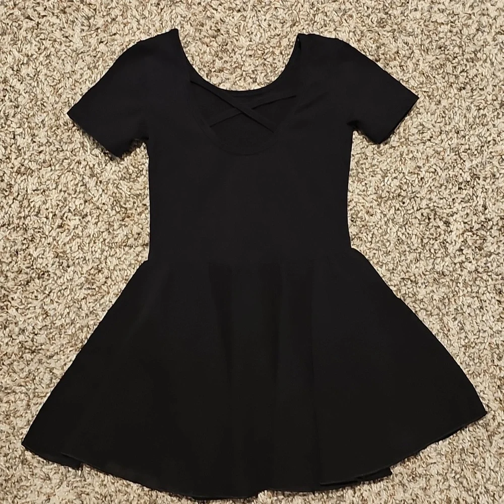 Girls Black Leotard Size 90